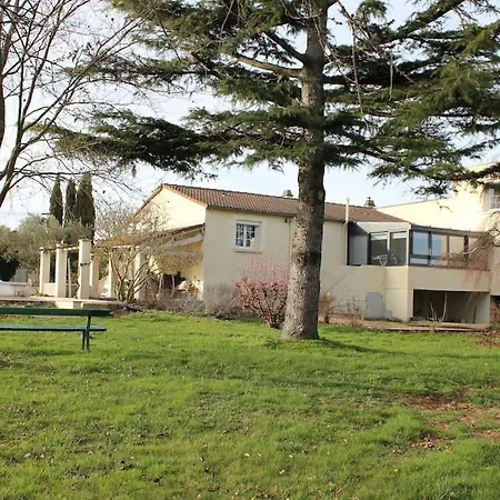 Villa Belle Au Calme Avec Piscine Couverte