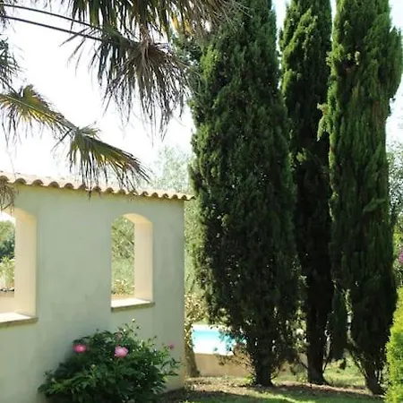 Belle Au Calme Avec Piscine Couverte Villa