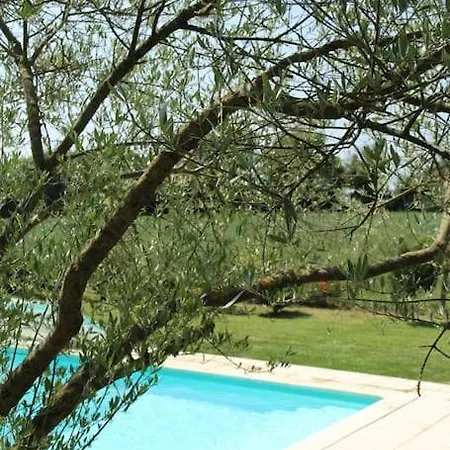 Belle Au Calme Avec Piscine Couverte Villa